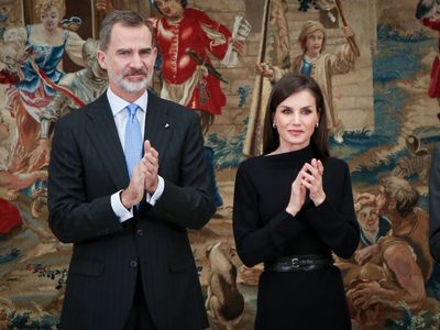Los Reyes de España intentan mantener una imagen ocultándose de la Infanta Elena
