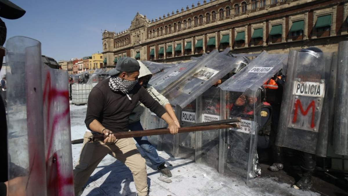 Protesta de la Generación Z en el Zócalo capitalino