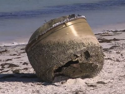 Este misterioso objeto aparecido en la costa australiana podría ser basura espacial