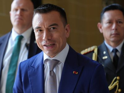Denuncia Parlamento Europeo injerencia del presidente de Ecuador en comicios de Colombia