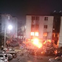 Potente explosión en complejo de departamentos en Michoacán; hay dos muertos y 19 heridos