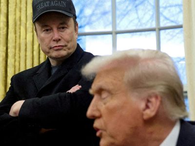 Trump amenaza con deportar a Musk