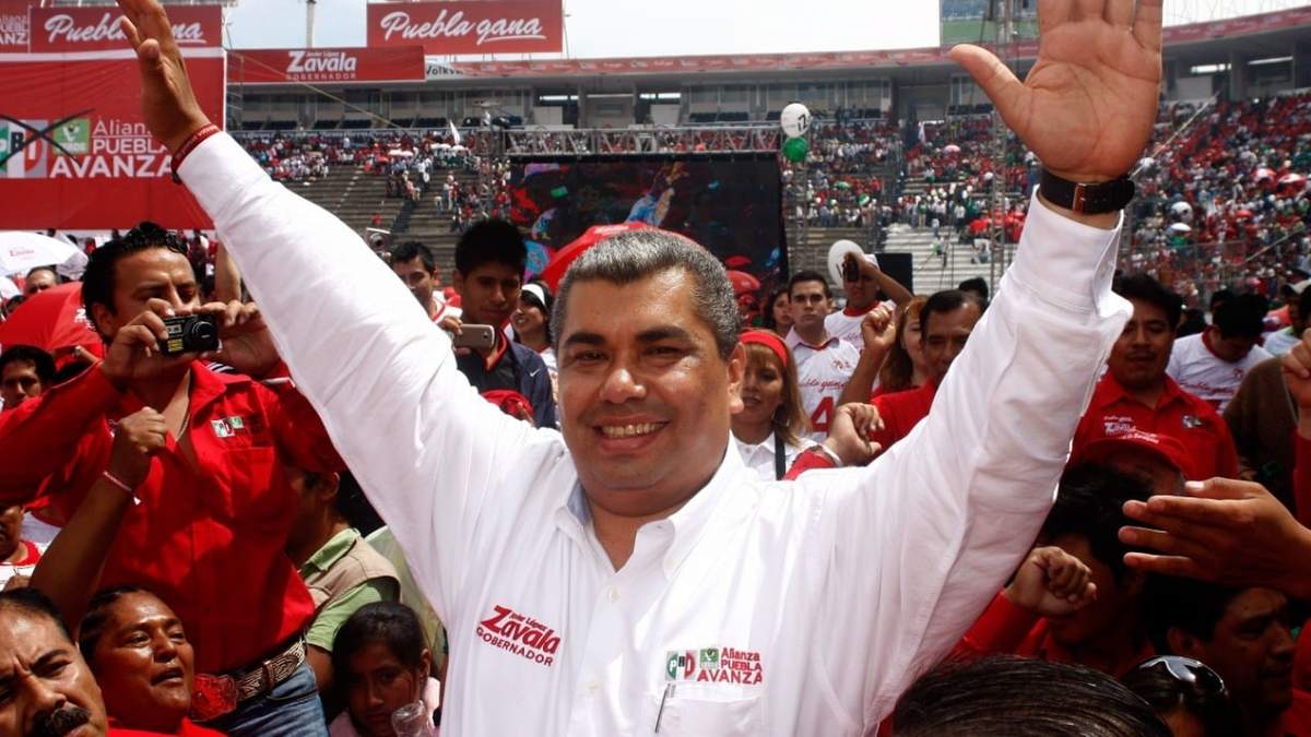El priista Javier López Zavala
