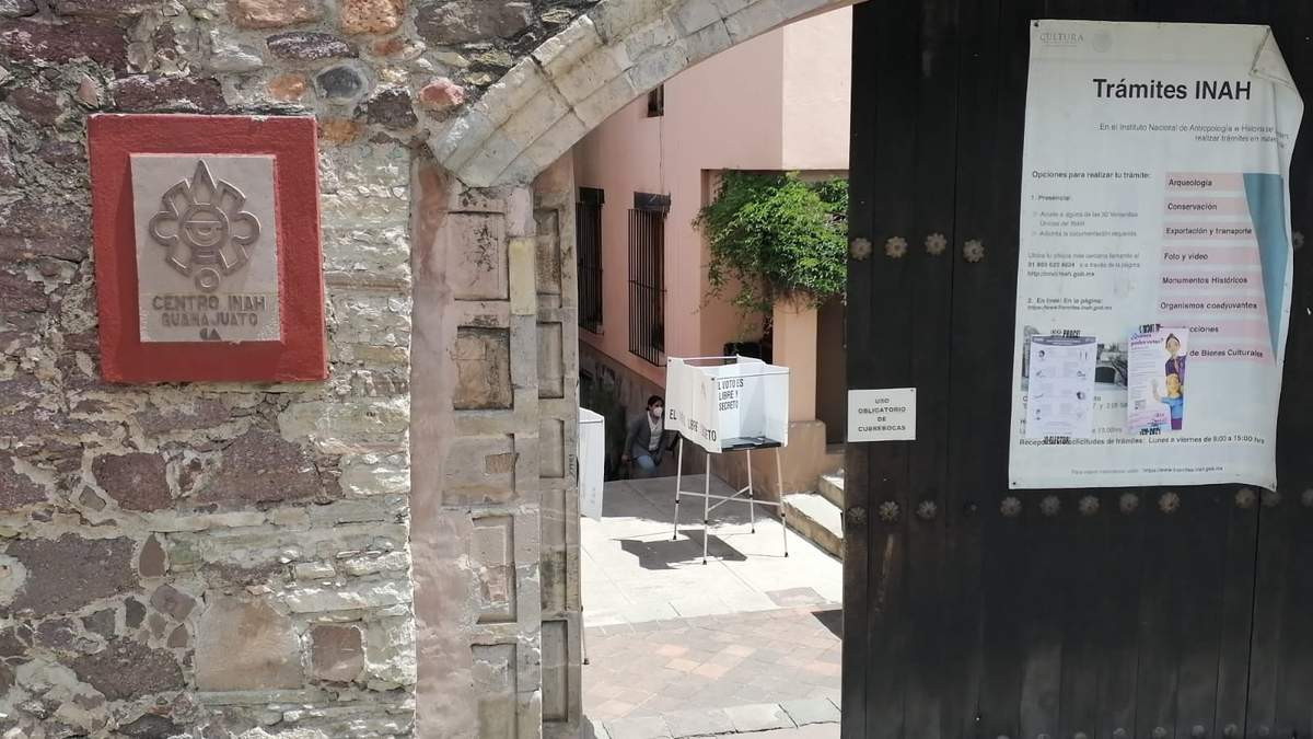 Los lugares donde se instalaron las casillas no tenían letreros