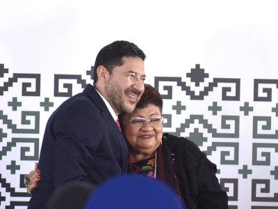 "Compañera de lucha": Batres propone al Congreso de CDMX ratificar a la fiscal Ernestina Godoy