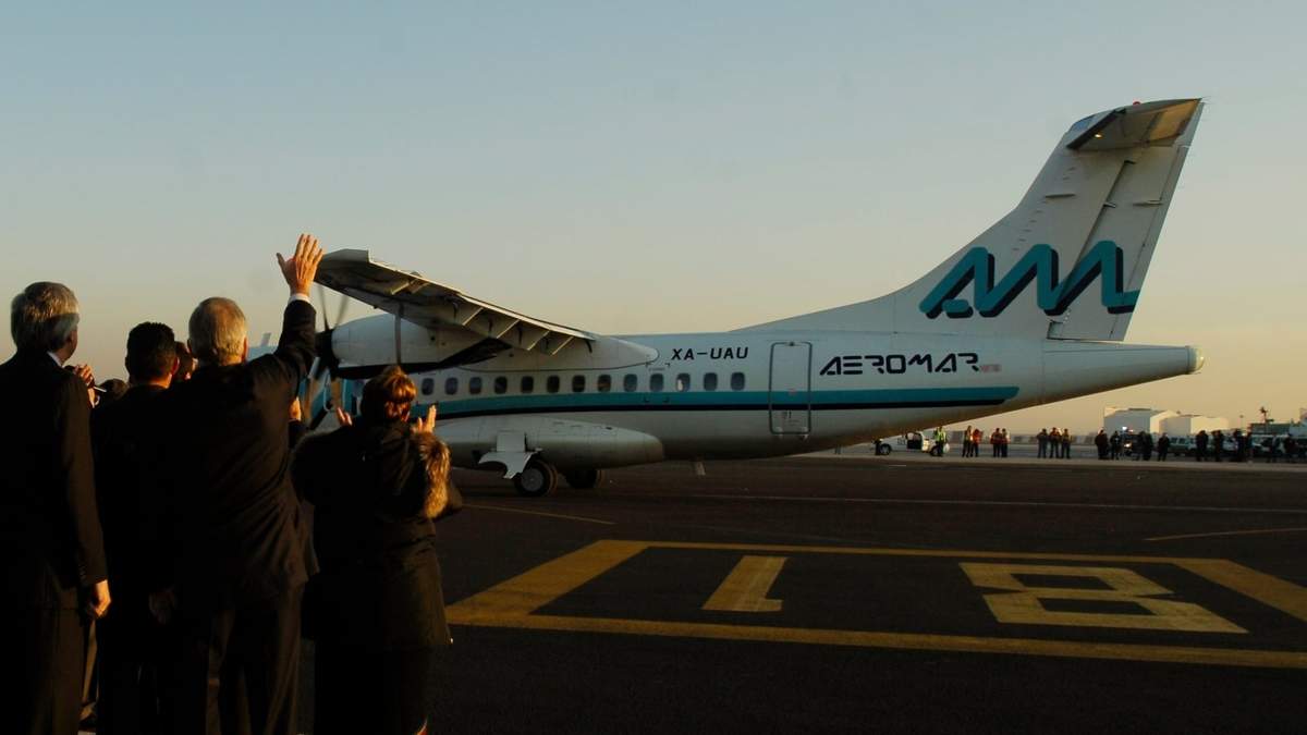Un avión de Aeromar