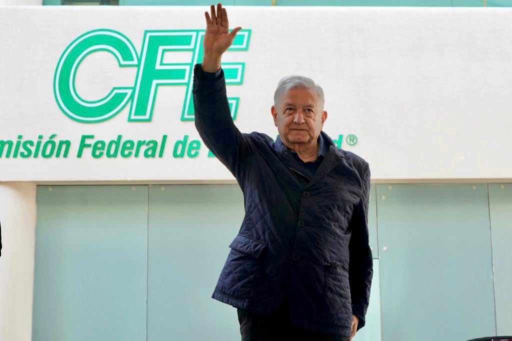 AMLO CFE