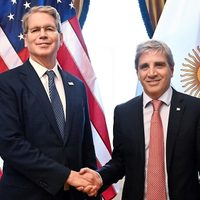 Tras la reunión con Caputo, Bessent dijo que seguirán negociando