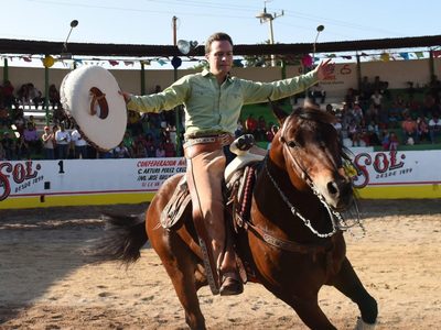 Empresario denuncia a Manuel Velasco por despojo de tierras para un lienzo charro