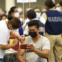 La vacunación en México, sometida a las elecciones, revela estudio