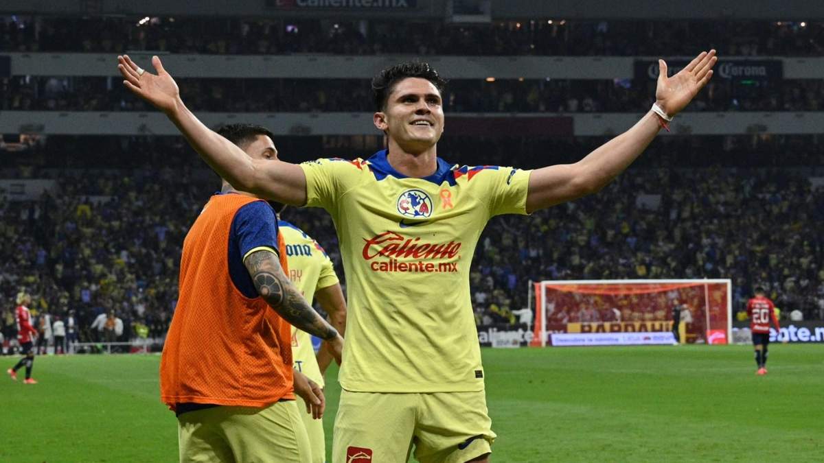 América derrotó a Chivas
