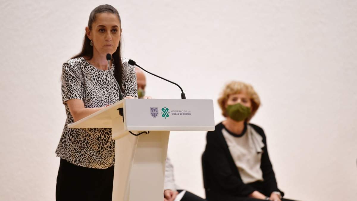 La Jefa de Gobierno, Claudia Sheinbaum visitó el Instituto de Estudios Superiores "Rosario Castellanos"