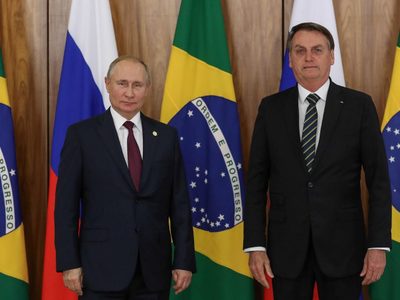 Bolsonaro conversó con Putin previo a la cumbre del BRICS. ¿Qué hablaron?