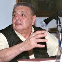Muere el escritor Gerardo de la Torre a los 83 años de edad