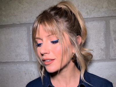 Laurita Fernández marca tendencia con un total denim elegante, moderno y súper versátil
