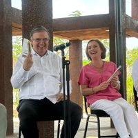 "Nuestro presidente está muy bien": Gutiérrez Müller responde a "rumores, chismes, argüendes