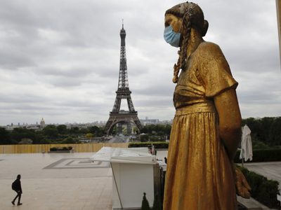 Tercera ola de coronavirus en Francia: imponen un nuevo bloqueo absoluto