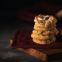 Galletas de avena fit con chocolate, sin huevos y sin prender el horno: no lleva cocción