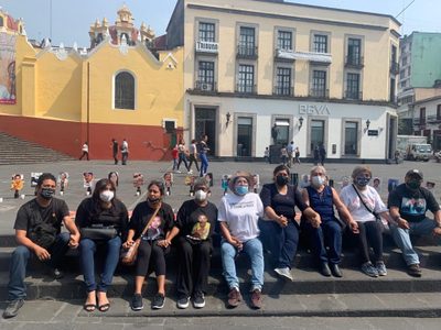 Veracruz: Familias de periodistas asesinados exigen justicia en la Plaza Regina Martínez