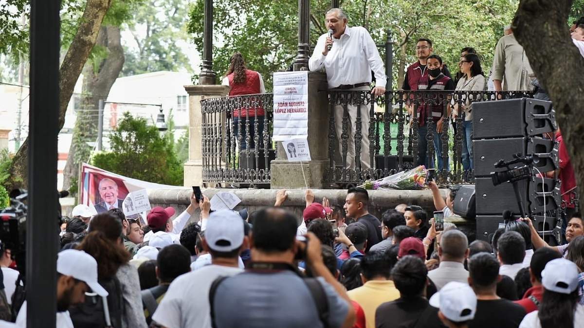 Mitin de Adán Augusto López en Tlalpan