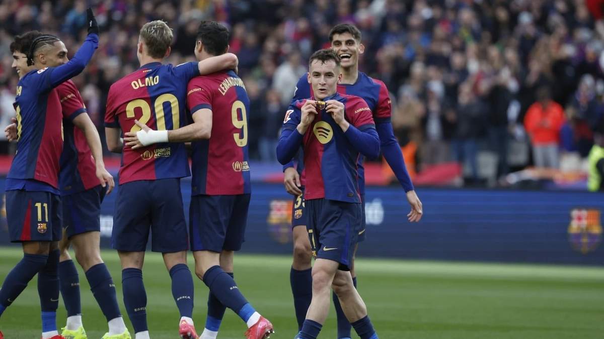 El Barcelona golea 4-0 a la Real Sociedad y se coloca como líder en LaLiga