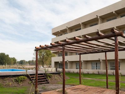 Por nuevas estafas, la situación de una desarrolladora de San Martín de los Andes se complica