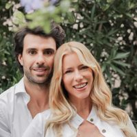 En un entorno de naturaleza, así es la espectacular piscina de Nicole Neumann y Manu Urcera