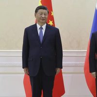 Xi muestra apoyo a Putin y Beijing busca un rol global más activo