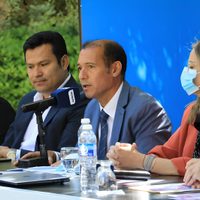 En un acto de entrega de notebooks, el Gobierno garantizó el inicio del ciclo lectivo de 2022