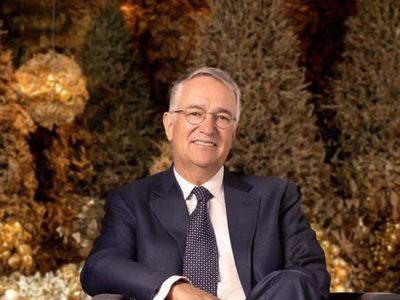 Ricardo Salinas invita a celebrar su cumpleaños 70 en la Arena Ciudad de México