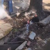 Reclamo ciudadano: vecinos de Ciudad exigen reparaciones urgentes por derroche de agua