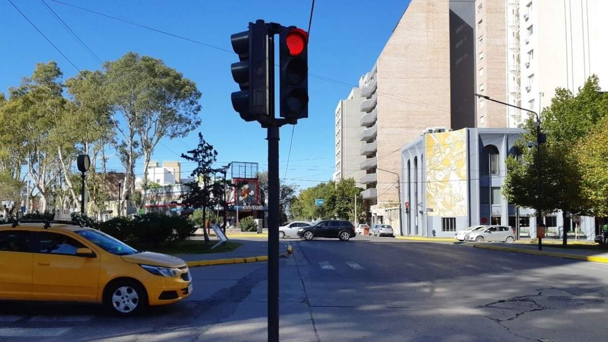 Buscan que haya sincronización en los semáforos de la ciudad. Fuente: (Facebook).