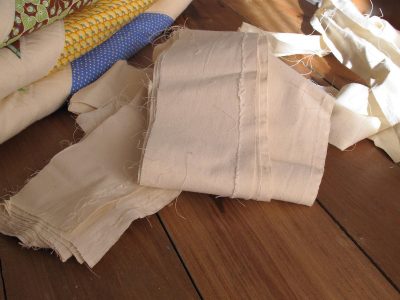 Si tenés retazos de lienzo, no los tires: transformalos en estas bolsitas aromatizantes para tus cajones