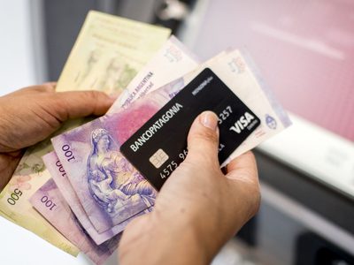 Salarios en Río Negro: todo el cronograma de pago a estatales