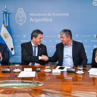 Massa, Gutiérrez y Figueroa firmaron convenio para realizar la obra de gas en la meseta de Añelo