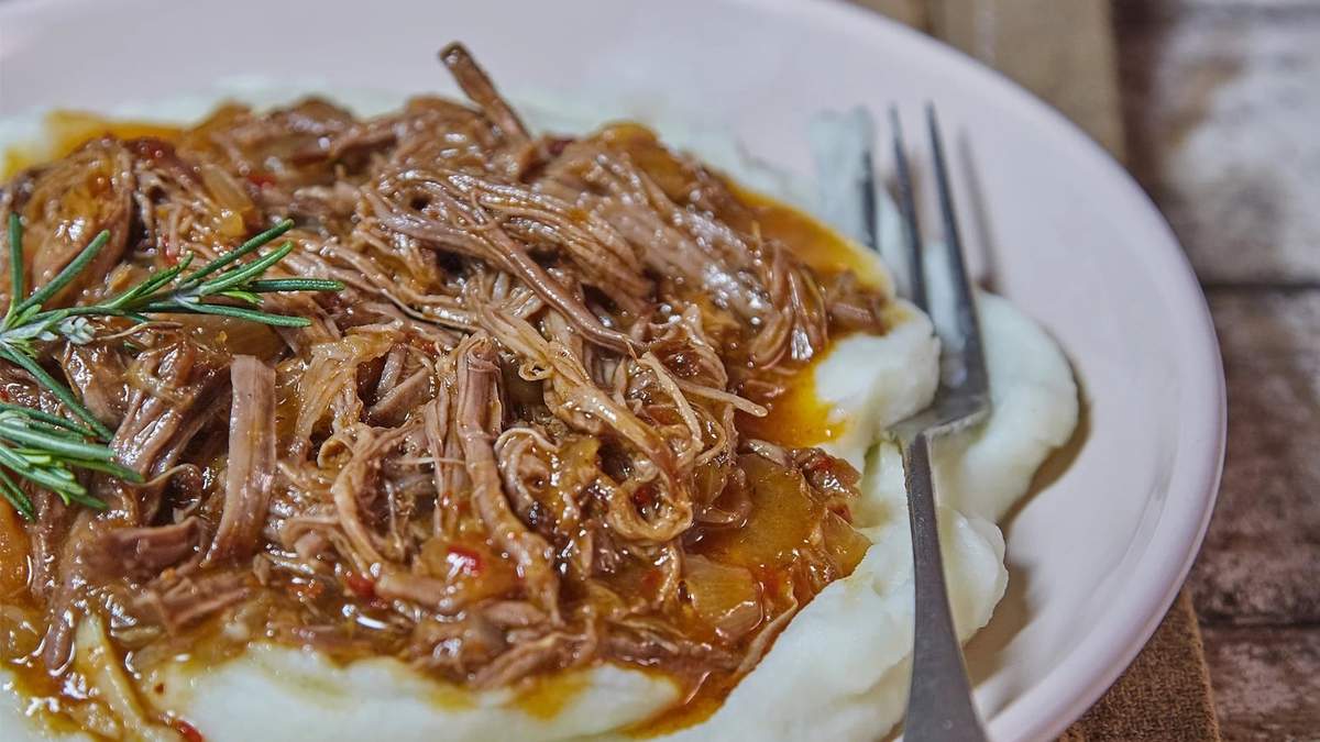 Carne desmechada. Fuente: (Instagram).