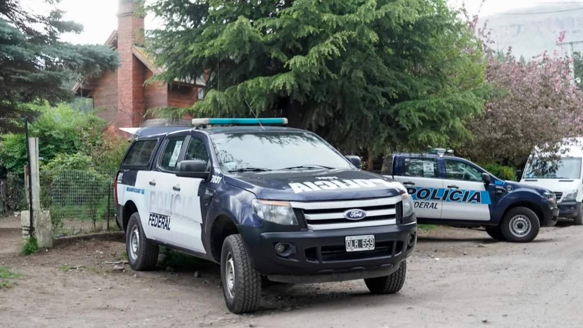 Polcía de San Martín de los Andes. Fuente: (Twitter)