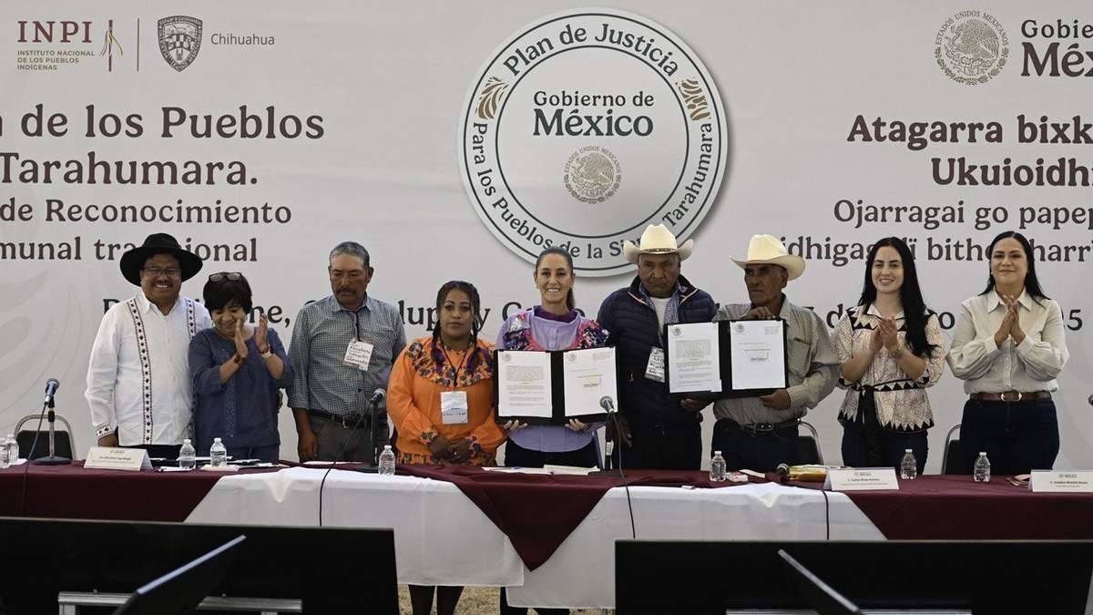 La presidenta Claudia Sheinbaum firma decretos de reconocimiento de propiedad comunal en Guadalupe y Calvo, Chihuahua