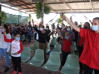OMS pide realizar celebraciones religiosas de Semana Santa en exteriores "siempre que sea posible"