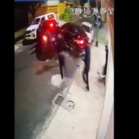 Conductor embiste con auto a presuntos secuestradores en Lindavista