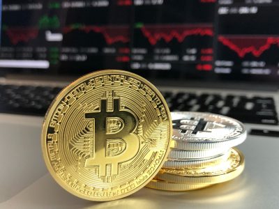 China declaró ilegales todas las transacciones con criptomonedas: cae el bitcoin