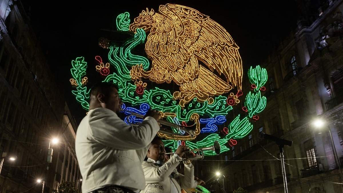 La Arrolladora, Caifanes, Moenia y Alberto Barros en las Fiestas Patrias en CDMX; Iztapalapa suspende su programa