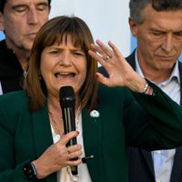 Patricia Bullrich cerró la campaña electoral con una foto de unidad de Juntos por el Cambio