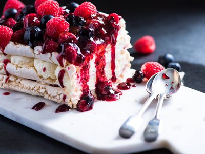 Pavlova de frutos rojos: una receta exquisita y exclusiva que es más simple de lo que parece