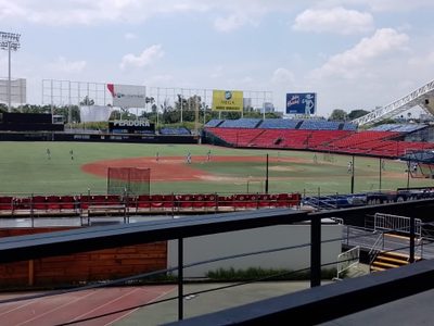 Los Mariachis de Guadalajara se quedan sin estadio de beisbol por falta de pagos