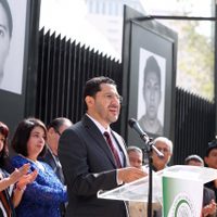 Senado respalda crear Comisión de la Verdad sobre Ayotzinapa