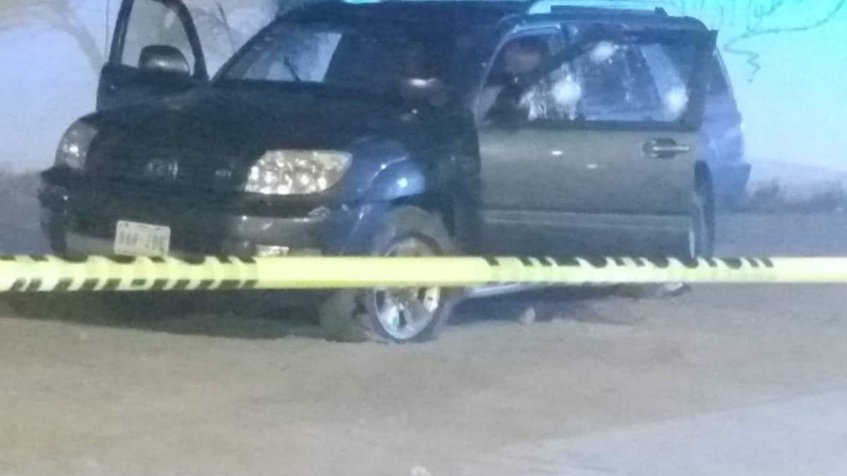 Una de las camionetas utilizadas por los civiles en el enfrentamiento
