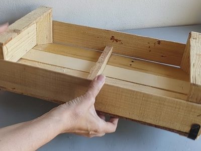 Antes de tirar los cajones de verduras vacíos, hacé estos divinos llaveros para regalar en Navidad