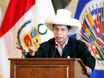 "Nosotros no somos comunistas": Castillo alienta las inversiones en Perú ante la OEA