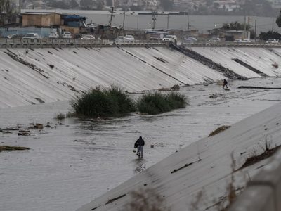 México y EU anuncian un nuevo acuerdo para sanear las aguas del río Tijuana